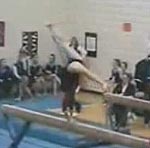 Вот такая она гимнастика - невероятные падения и казусы (ВИДЕО)