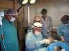 Французские хирурги удалили желчный, не разрезаяя живот
