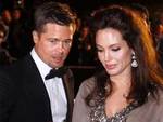 Фотографии близнецов Питта-Джоли проданы за 14 миллионов долларов
