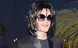 Королю поп-музыки Майклу Джексону исполняется полвека