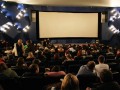 Ученые обнаружили синхронность моргания людей в кинотеатре