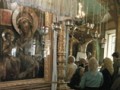 Верующие отмечают один из главных православных праздников - Успение Пресвятой Богородицы