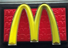 Франция потрясена: В Лувре открылся McDonald's