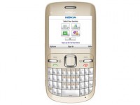 Nokia выпустила три новых телефона
