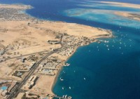 Авария в Красном море: пляжи Хургады залило нефтью 