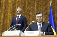 Парламент отказался увольнять Бойко и Хорошковского 
