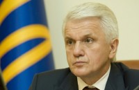 Литвин подписал скандальный закон о местных выборах 