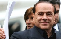 Берлускони – опять в центре сексуального скандала 
