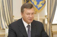 Янукович заставил жителей Ирпеня ждать в километровой пробке 