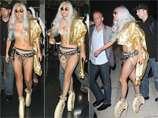 Lady GaGa шокировала всех своим нижним бельём и наручниками (Видео) 