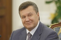 Януковичу купили джипов на 4 миллиона гривень 