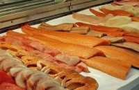 Более 40% рыбных и мясных продуктов есть нельзя, - Госстандарт 