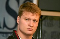 Поветкин отказался от турнира за право боя с Кличко 