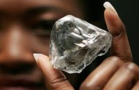 Алмазы можно использовать при борьбе с раком, - ученые 
