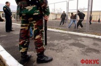 Украинских пограничников обвинили в избиении афганских беженцев 
