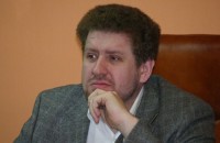 Эксперт: записи Мельниченко могут повредить Азарову и Януковичу 
