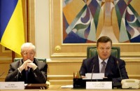 Янукович и Азаров настроили против себя более 60 процентов украинцев