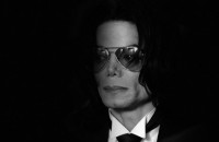 Sony снимет новый клип на песню Майкла Джексона «Behind the Mask»