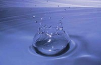 Физик создал из льда медленную воду, которая течёт при минус 130 градусах.