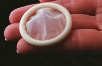 Созданы презервативы для борьбы с курением 