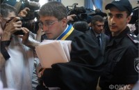 Обнародовано видео драки сторонников Тимошенко с милицией 