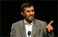 Ахмадинежад вызвал скандал в ООН заявлением, что башни-близнецы рухнули не из-за самолетов