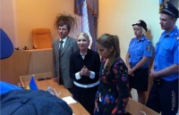 Тимошенко: Мне жаль Януковича, шапку Мономаха нельзя украсть, как ондатровую шапку 