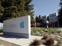 Акции Apple показали рекордный рост