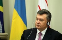 Янукович понимает язык денег. Значит, надо ставить условия, - депутат Европарламента 