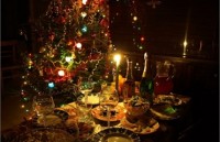 У Азарова заверили, что продукты перед Новым годом не подорожают 