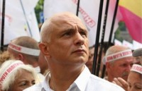 Муж Тимошенко упрекнул Азарова в «геологической тупости» 