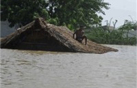 Крупное наводнение в Индии: миллион человек остались без крова 