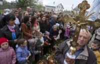 Православные христиане отмечают праздник Пасхи 