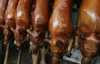 Опасаясь африканской чумы, Украина запретила ввоз свинины из Беларуси 