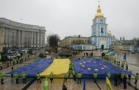 Украинцы больше поддерживают вступление в ЕС, чем в ТС