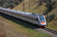 После Hyundai: Укрзалізнице не хватает денег на отечественные поезда