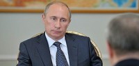 Что стоит за демонстративным поведением Путина?
