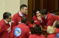 В партии Кличко отреагировали на подписание Януковичем закона со скандальной поправкой