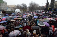 Евромайдан во Львове собрал свыше 10 тысяч человек 