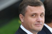 Янукович не принял отставку Левочкина 