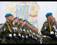 Янукович так и не поздравил военнослужащих Украины с их профессиональным праздником
