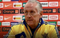 Фоменко очолюватиме збірну України до кінця 2015 року