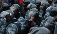 Десять автобусов донецкой милиции направились в Киев 