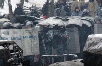 Путін не дозволяє Януковичу розганяти Майдан