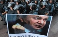 Коктейль Януковича: как президент Украины загнал себя в угол