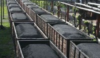 Закупленный уголь из России так и не доставили в Украину