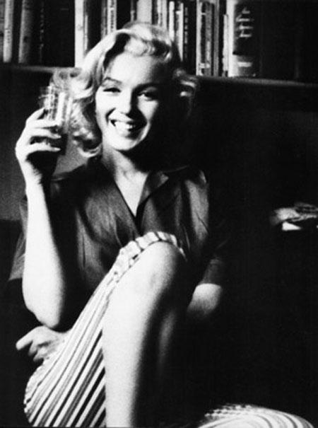   (Marilyn Monroe)